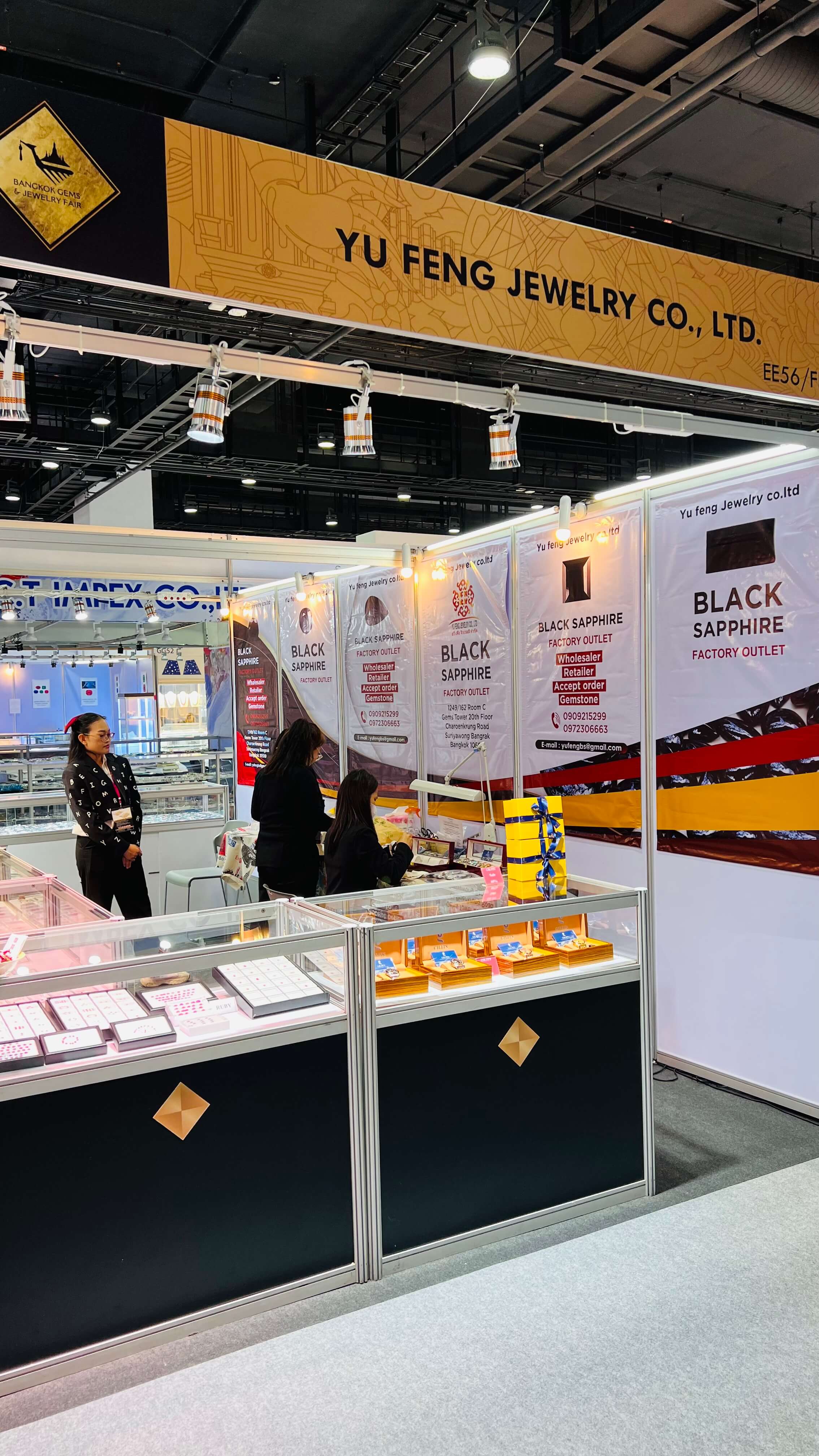 Bangkok Expo Hall 01